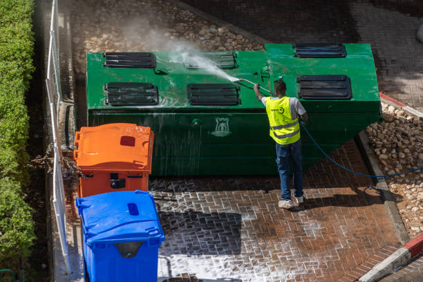 Best Roof Pressure Washing  in Veneta, OR